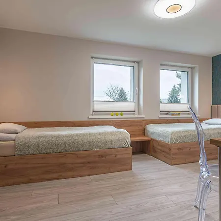 Apartament Komfort Z Jacuzzi Przy Parku Zdrojowym Rabka Exterior photo